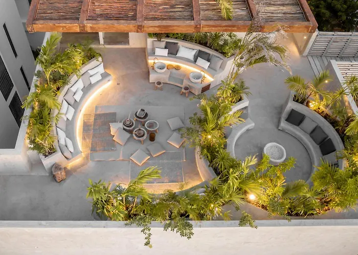 Hotel Jungle Chic